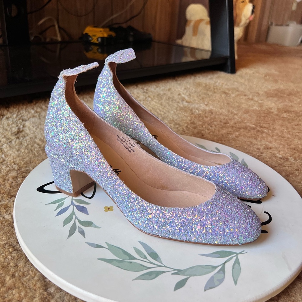Women’s Free People iridescent glitter block heel shoes size 9. - Picture 15 of 17